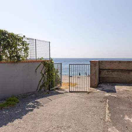 A Pearl On The Sea Holiday home Santa Margherita-Sant'Alessio Siculo
