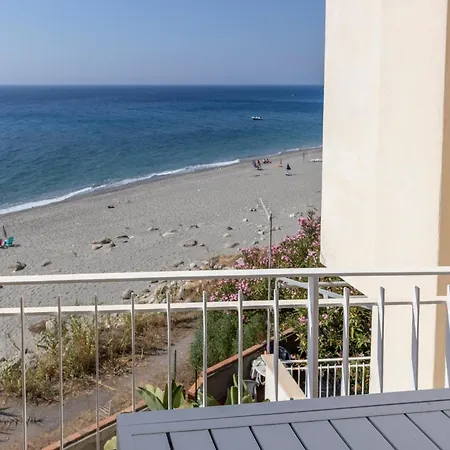 A Pearl On The Sea Holiday home Santa Margherita-Sant'Alessio Siculo